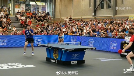 在中线前后 在中线前后